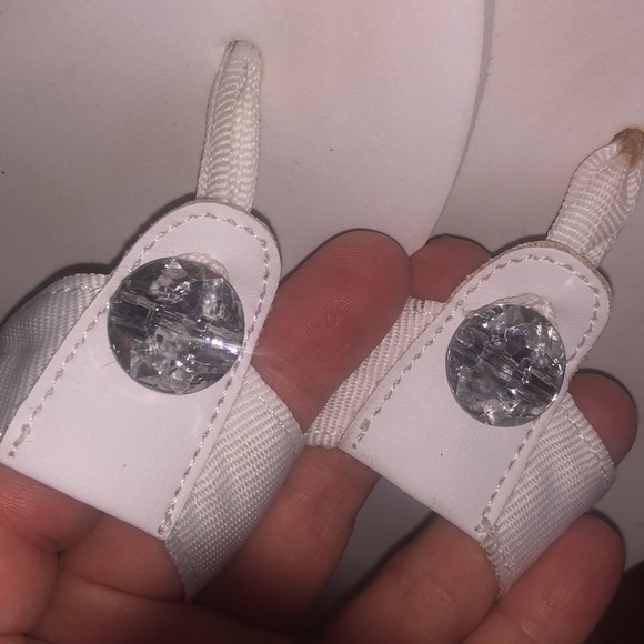 Bride Flip Flops - Picture 3 of 5